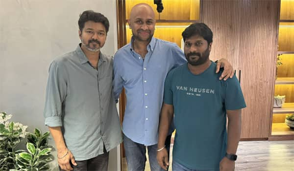 Vijay-praised-the-Maharaja-director