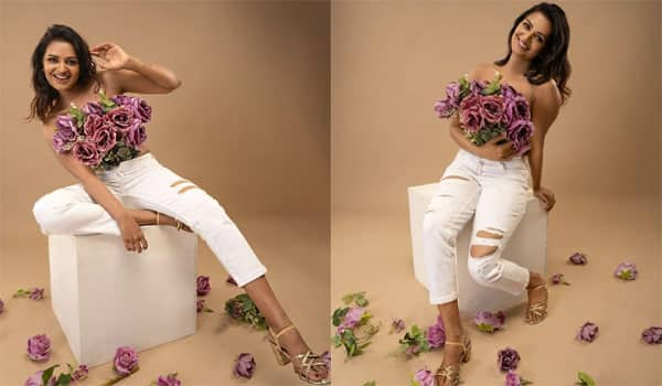 Dressed-with-flowers:-Anandhi-photos-goes-viral