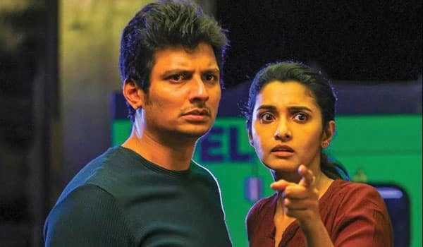 Jeeva---Priya-Bhavani-Shankar-in-the-story-“Black”.