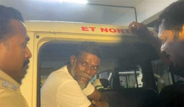 Drunk-Malayalam-Actor-Vinayakan-Arrested-For-Misbehaving-With-Passengers,-Video-Goes-Viral