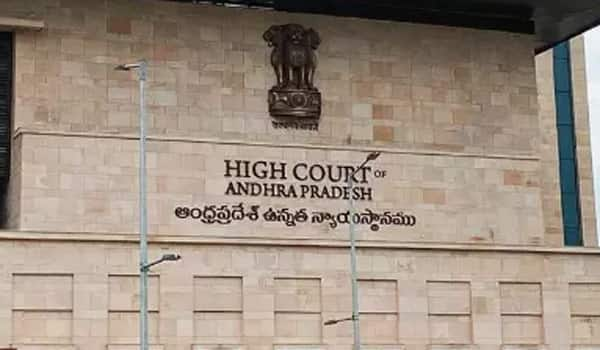 The-Andhra-High-Court-canceled-the-special-shows