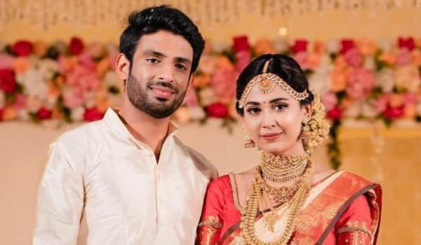 Aparna-Vinod-announces-divorce-within-two-years