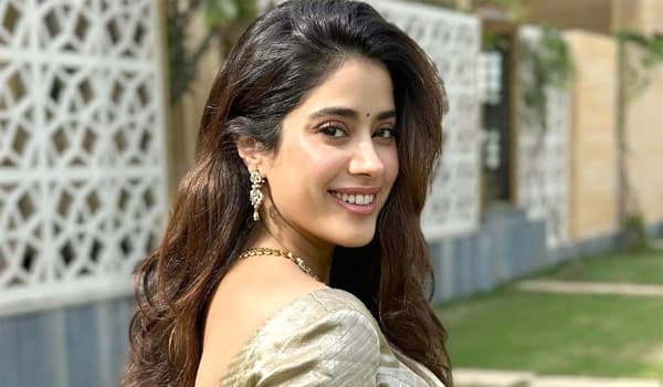 Janhvi-Kapoor-wants-to-get-married-and-settle-down-in-Tirupati