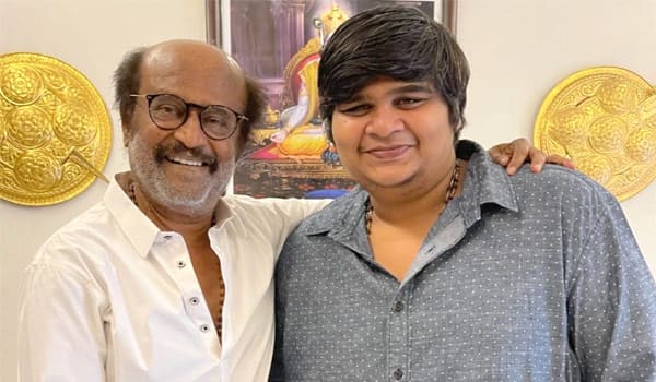 Rajinikanth-back-in-Karthik-Subbarajs-direction