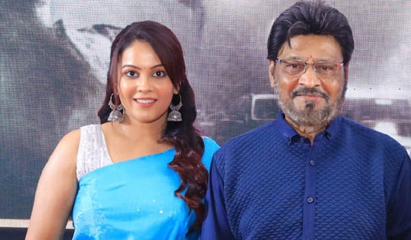 Bhagyaraj-is-the-reason-I-stay-in-cinema-Chandini