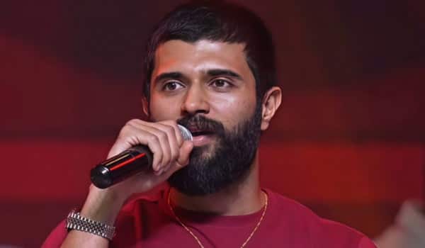 Police-complaint-filed-against-Vijay-Deverakonda-for-insulting-tribals