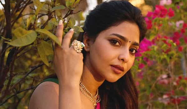 Maman-movie-trailer-Aishwarya-Lakshmis-fear