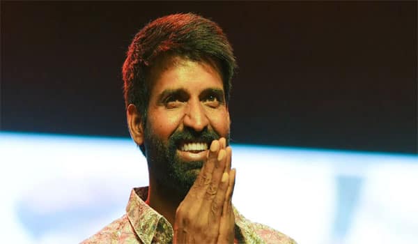 Comedian-Hero-Let-the-people-say-Actor-Soori
