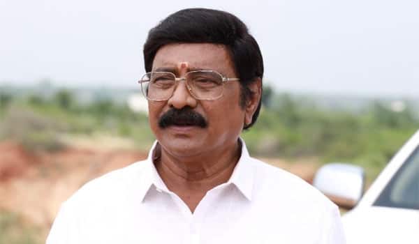 Director-RV-Udayakumar-as-a-busy-actor