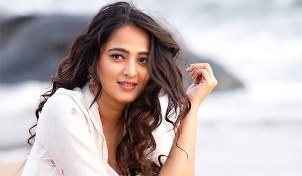 Is-Anushka-joining-Kaithi-2