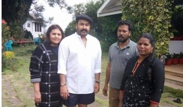 Following-Mammootty,-Mohanlal-also-rents-out-his-house-to-tourists