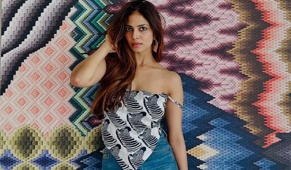 Malavika-Mohanan-response-to-a-fan-who-teased-her
