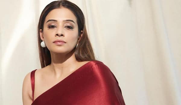Is-there-no-respect-for-South-Indian-actors-in-Bollywood-Priyamanis-response