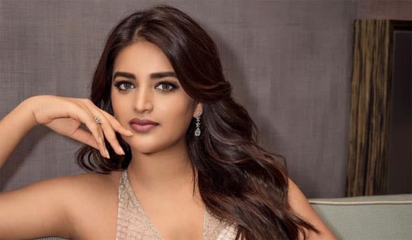 Nidhhi-Agerwal-says-no-to-liplock-scenes