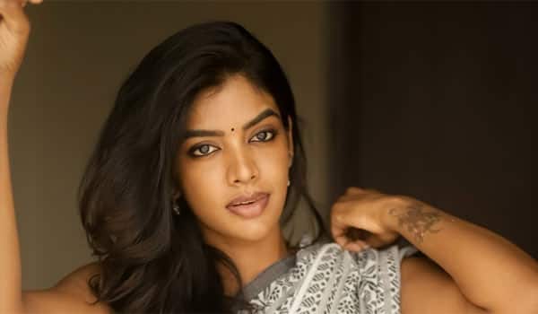 Seshvita-Kanimozhi-became-the-heroine