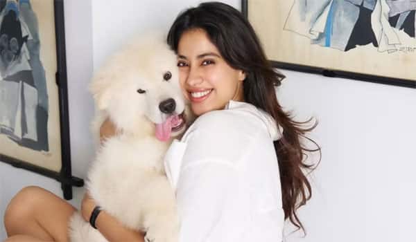 Janhvi-Kapoor-faces-criticism-for-speaking-out-in-support-of-street-dogs!
