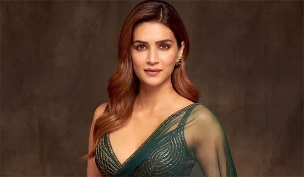 Dhanush-actress-buys-a-luxury-bungalow-for-78-crores