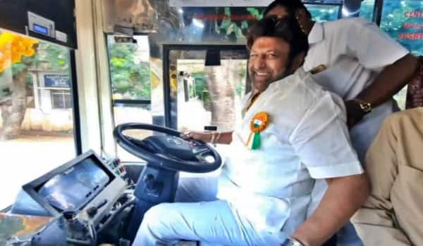 Balakrishna-delighted-the-people-of-the-constituency-by-driving-a-government-bus