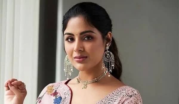 I-have-a-habit-of-drinking-alcohol!-Samyuktha-speaks-openly