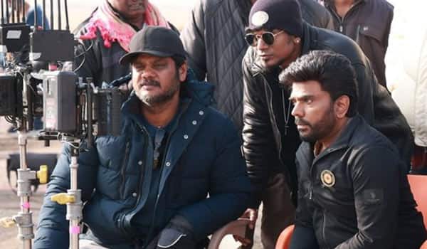 Legend-Saravanan-as-a-gangster