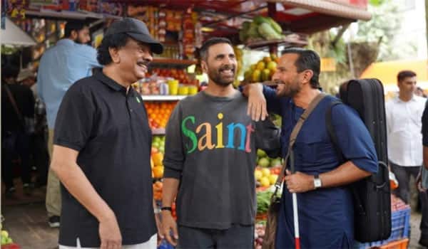 Akshay-Kumar-and-Saif-Ali-Khan-camp-in-Kerala-for-Priyadarshans-shoot