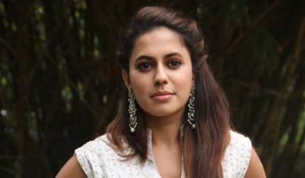 Actress-in-jail-for-gold-smuggling-fined-Rs-102-crore