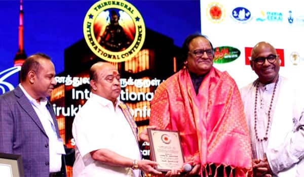 Music-composer-Bharadwaraj-receives-Kural-Isaiyon-Award-Honored-at-the-World-Thirukkural-Conference-in-Canada