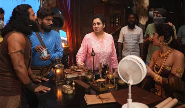 Kantara-Chapter-1-Costume-Design-Rishab-Shettys-wife-Pragati