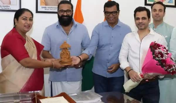 Kantara-Chapter-1-team-meets-Delhi-Chief-Minister