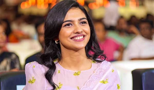 Mamitha-Baiju-trained-all-night-without-sleeping-for-the-film-Dude!