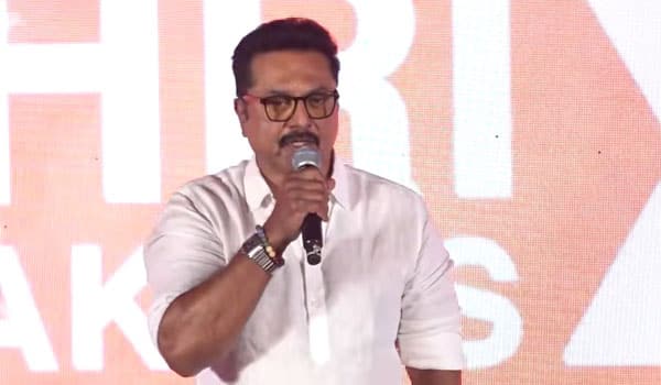 Even-Deepika-Padukone-is-ready-to-dance-Sarathkumar