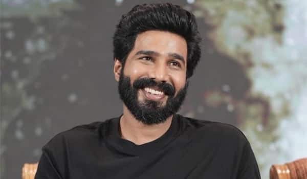 Vishnu-Vishal-not-on-set-for-kissing-scene
