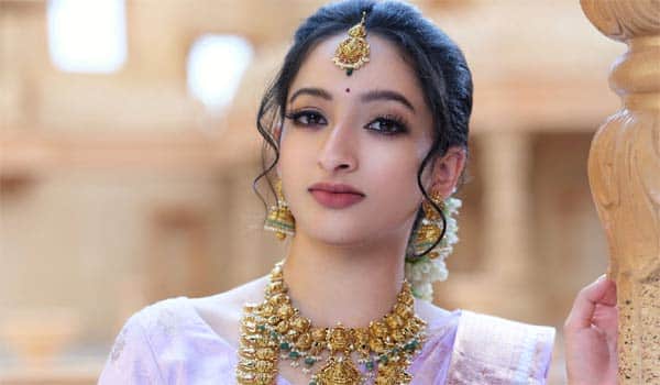 A-heroine-from-Mahesh-Babus-family