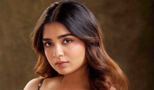 Actress-Gauri-Kishan-in-trouble-for-making-fun-of-her-image