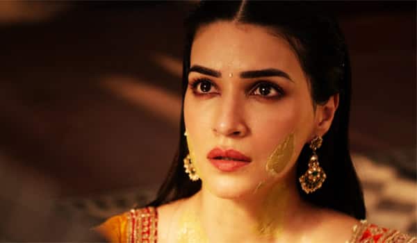 Dhanushs-Hindi-film-has-two-climaxes-Kriti-Sanon-reveals