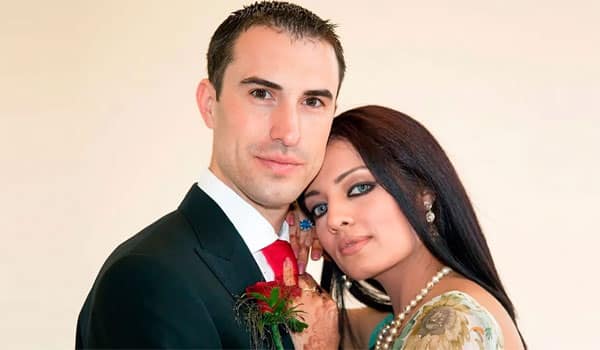 Celina-Jaitley-files-complaint-against-husband