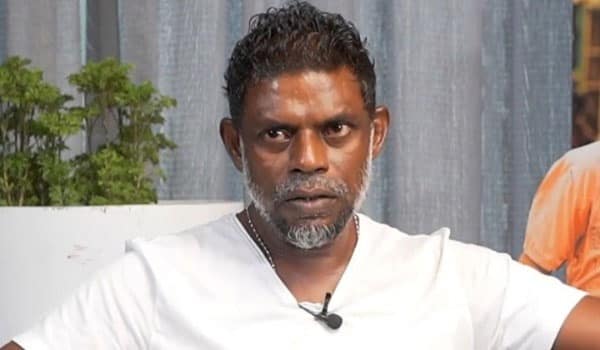 I-dont-know-how-to-speak-in-public:-Vinayakan