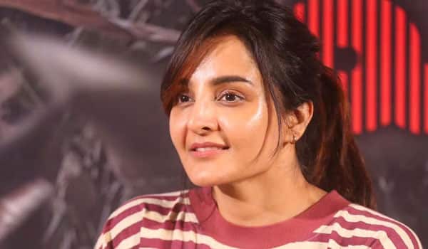 Those-who-plan-rape-should-also-be-punished-Manju-Warrier