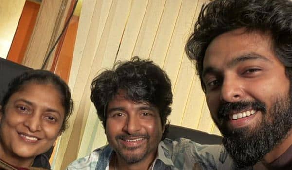 Sivakarthikeyan-to-become-a-singer-again