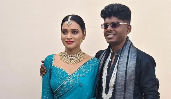 Rapper-Vedan-marries-Navami-Latha;-Simple-ceremony-at-home