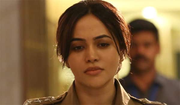 Police-role-A-hesitant-Bhavanishree