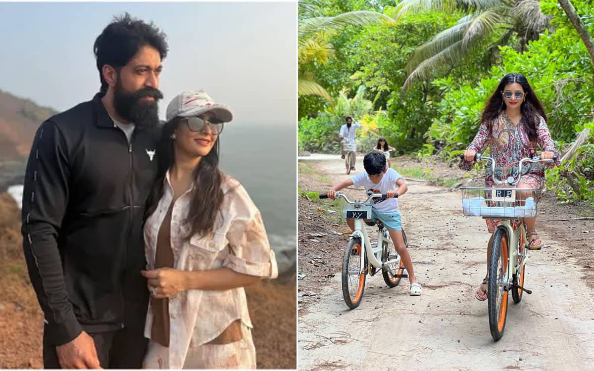 Yash-Chills-Out-With-Family