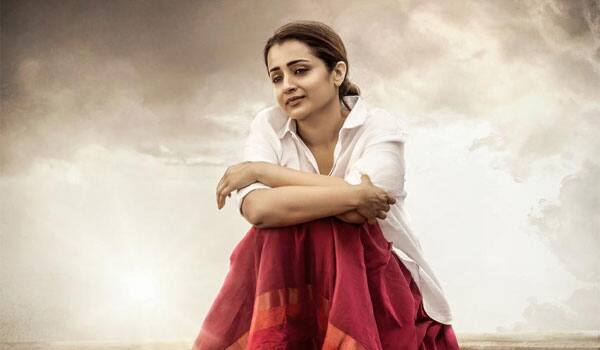 Despite-being-42-years-old,-Trisha-has-been-a-leading-actress-in-the-film-industry-for-22-years.