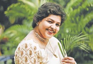 மதுரைகாரங்க பாசம்; சந்தோஷத்தில் சரண்யா