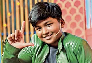 மலையூரு நாட்டாமை மனச காட்டு பூட்டாம..: ‛டூரிஸ்ட் பேமிலி' கமலேஷ்