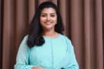 அம்மாவின் 2வது திருமணம் ஏற்படுத்திய பாதிப்பு: மனம்திறந்த லிஜோ மோல் ஜோஸ்