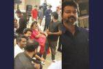 மும்பையில் அட்லி மனைவி பிரியாவின் வளைகாப்பு நிகழ்ச்சியில் கலந்து கொண்ட விஜய்