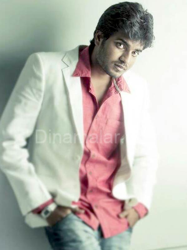 முரளி ராம்