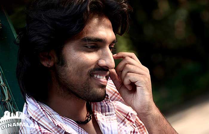 அனீஸ் தேஜஸ்வர்