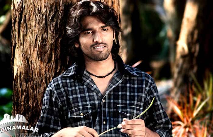 அனீஸ் தேஜஸ்வர்